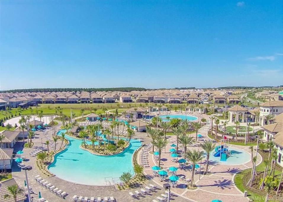 Holiday home Starwars Game 9bd5ba Sleep 25 Championsgate