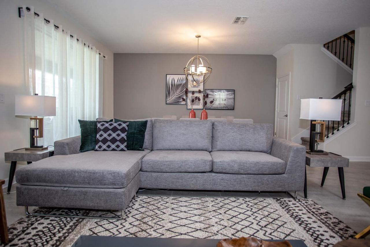 Holiday home Starwars Game 9bd5ba Sleep 25 Championsgate *