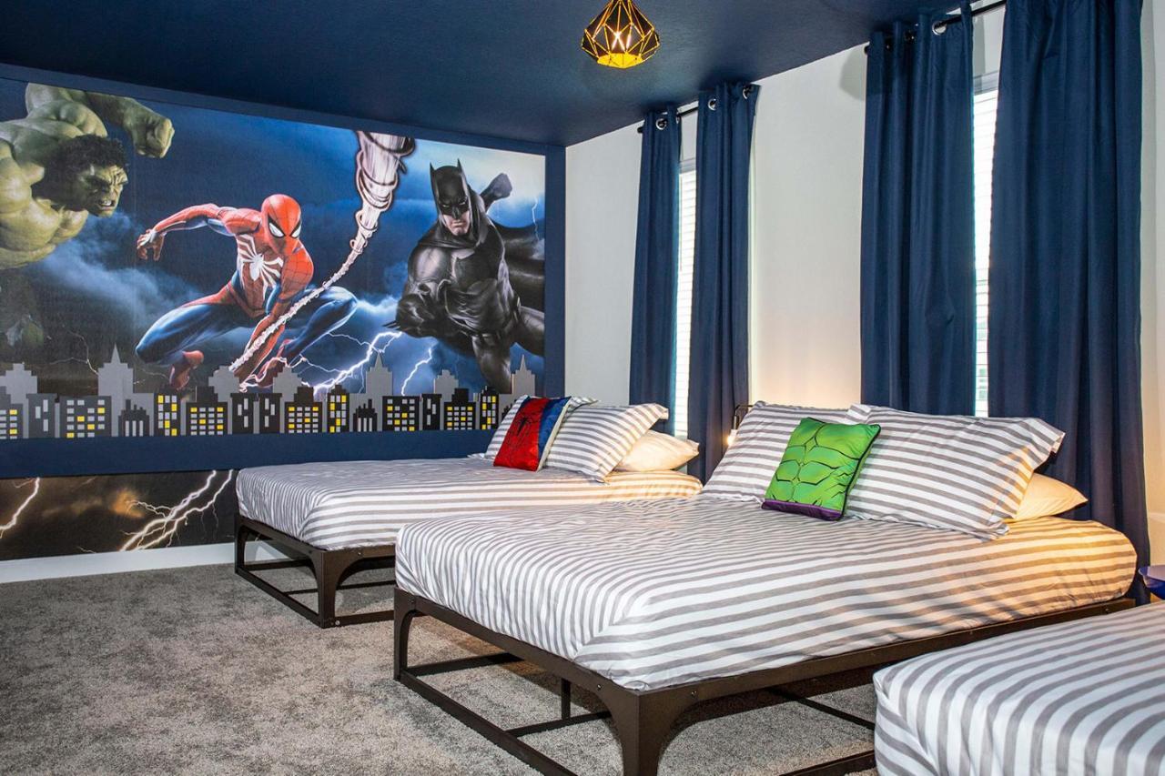 Holiday home Starwars Game 9bd5ba Sleep 25 Championsgate *